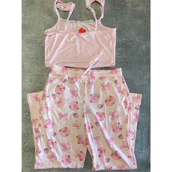 Strawberry Shortcake Pajama Set - Picture 3 of 6